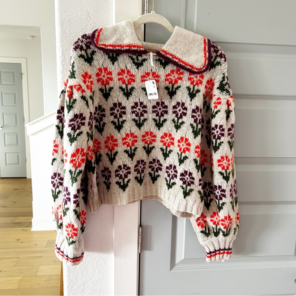 NWT Free People Frills Alpaca Softspun Sweater Floral Oatmeal Tulip Combo - Picture 3 of 5